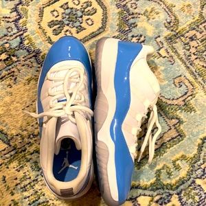 NEVER WORN. Air Jordan 11 Retro Low. White/University Blue.